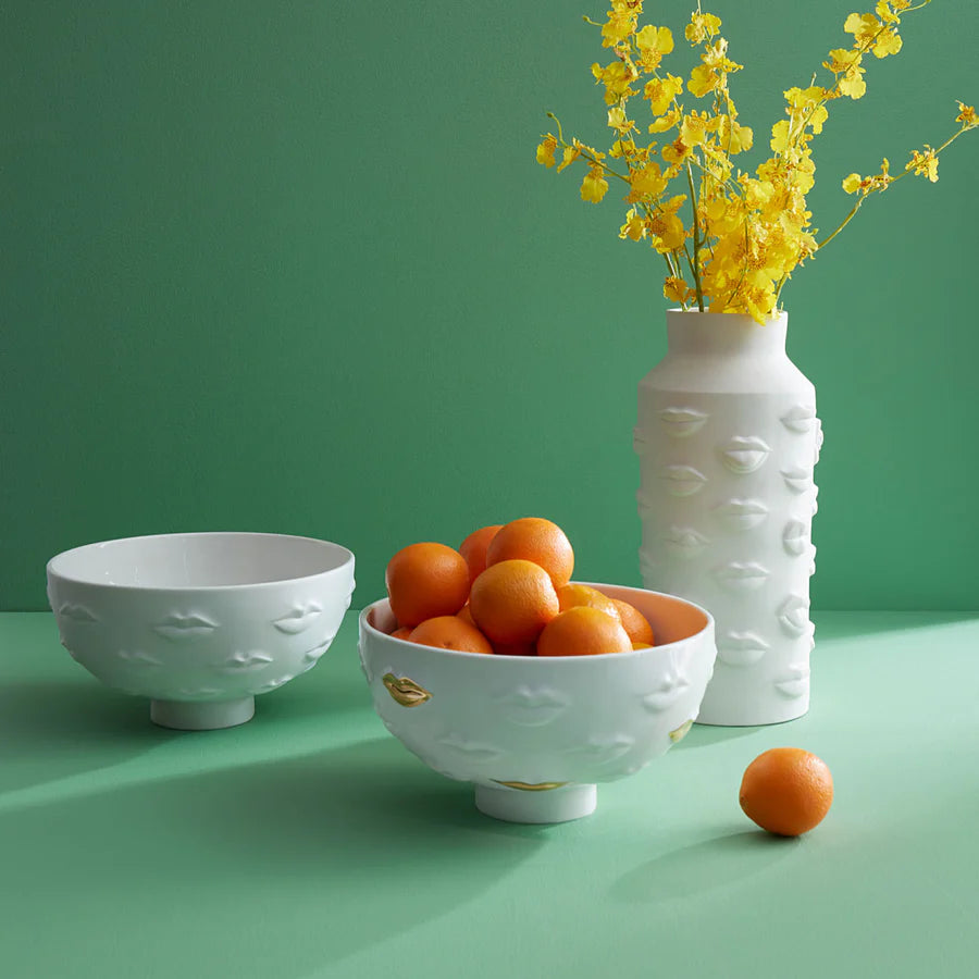 Gilded Gala Bowl – High-Fired Porcelain with Gold Accents