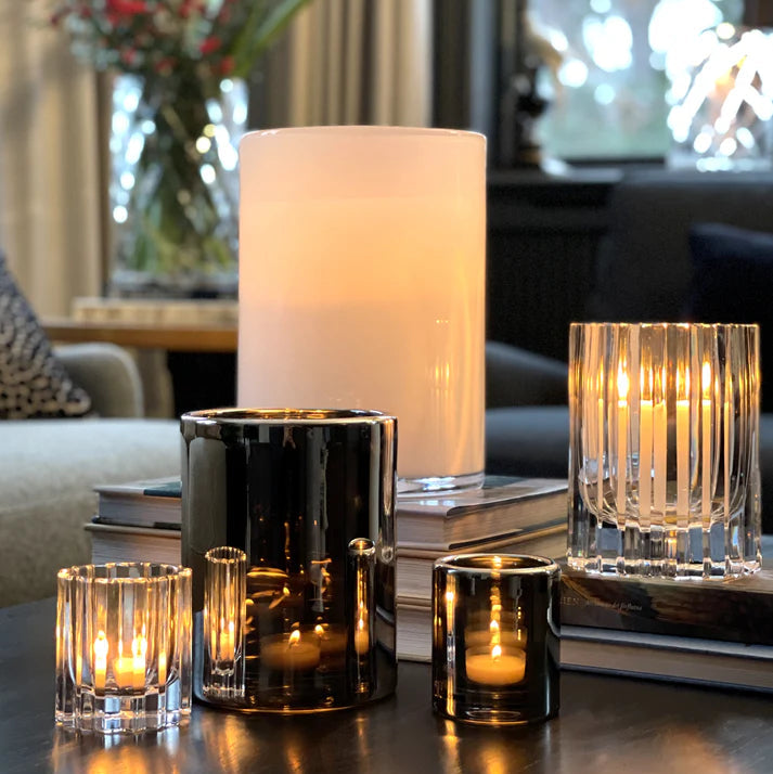 Hurricane Lamp Medium – Hand-Blown Silver Candle Holder