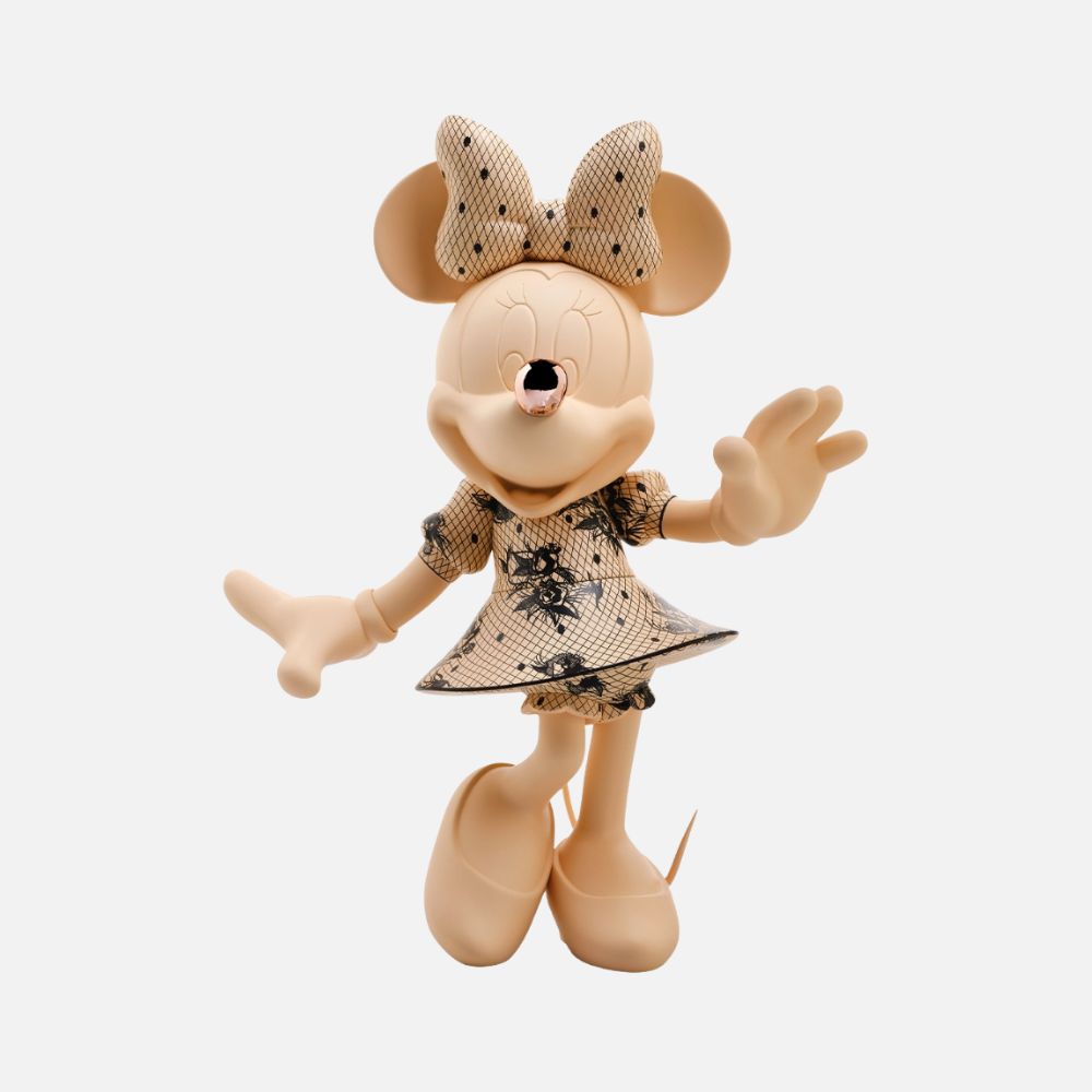 Minnie Welcome Lace Small Figurine - Black/Beige