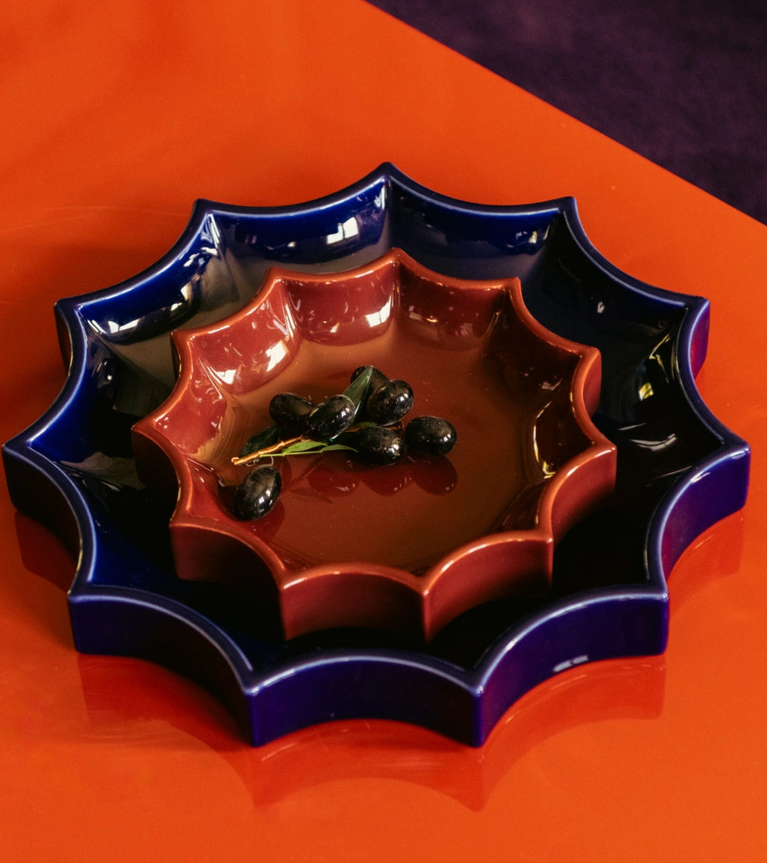 Tasca Burgundy Ceramic Change Tray (Ø 22 cm)