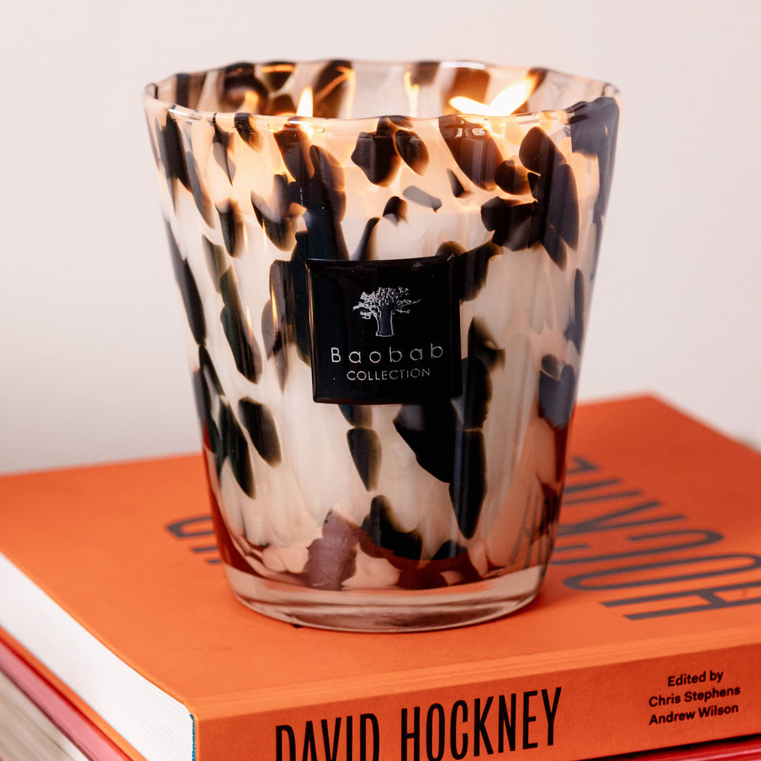 Pearls Black 7-Wick Scented Candle, 6.5kg