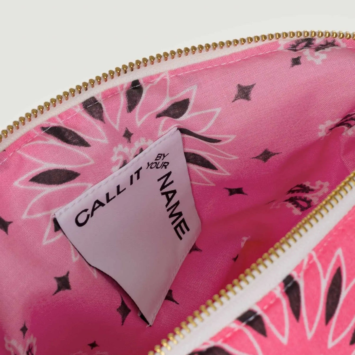 Call It By Your Name Coeur Vanity Large quilted toiletry bag in strawberry and fuchsia, alternative angle (2)