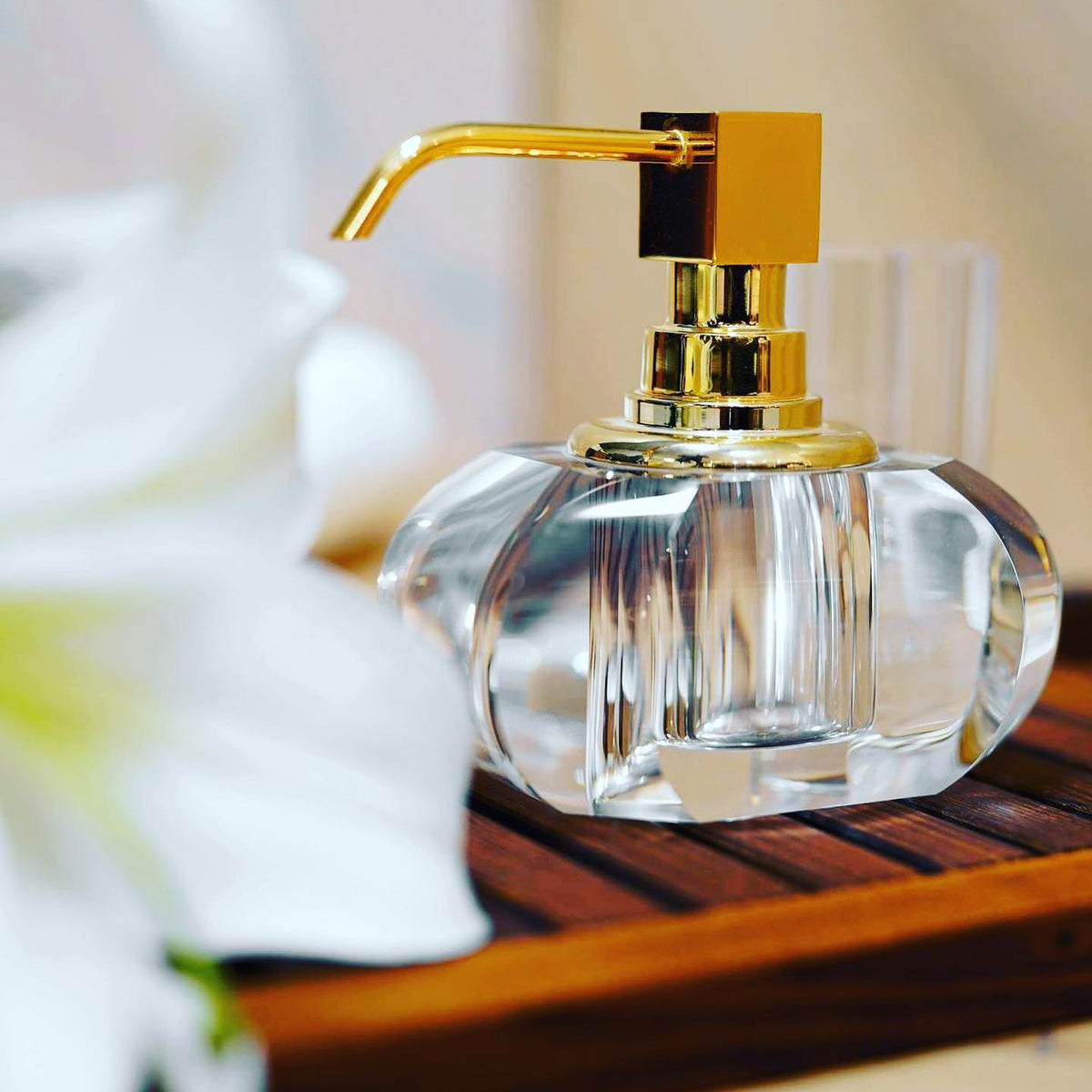 Décor Walther Kristal Soap Dispenser, Clear, styled in a bathroom setting (3)