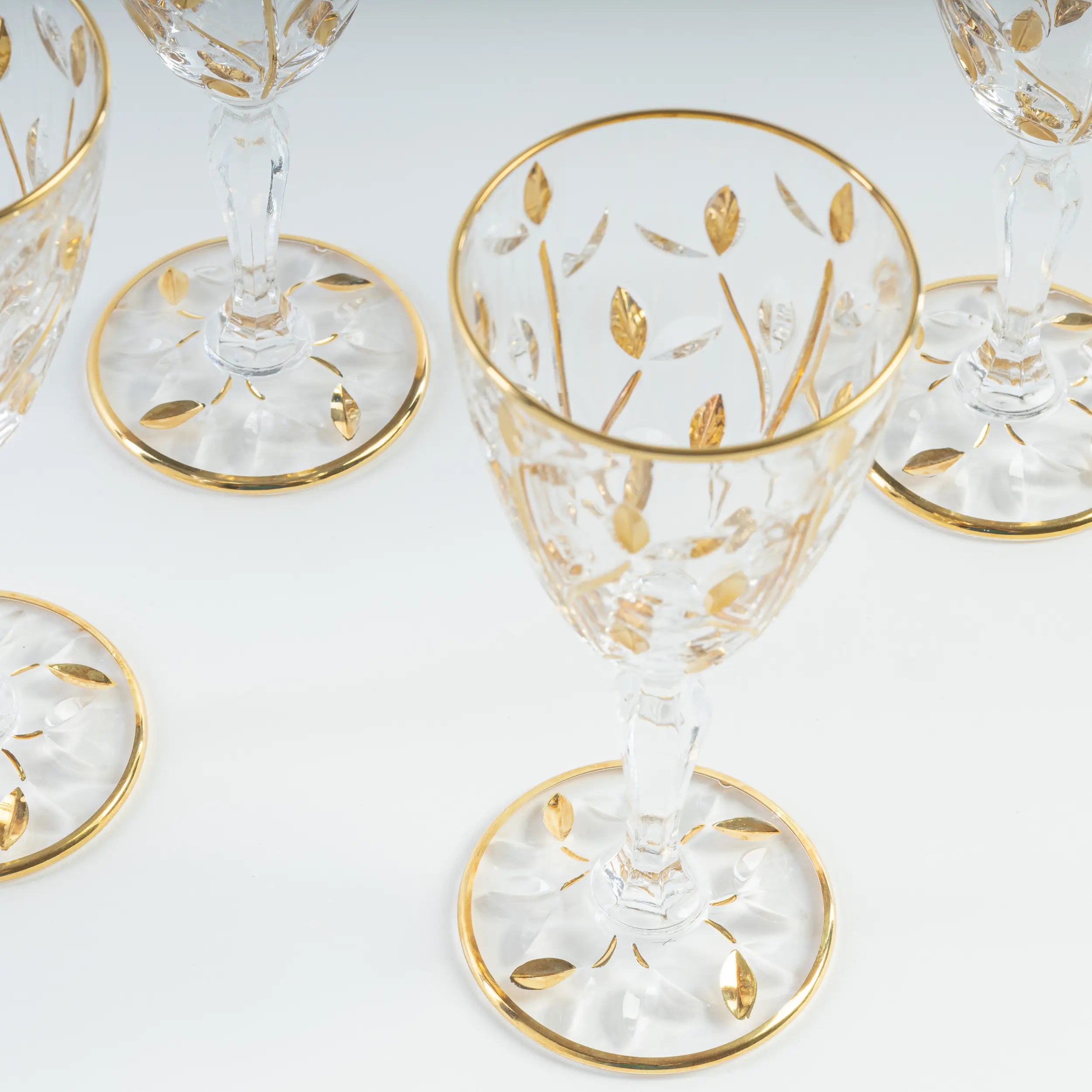 Gold Leaves Crystal Wine Glasses, Set of 4